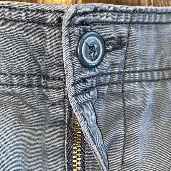 Old navy cargo shorts size 30 - Picture 3 of 7